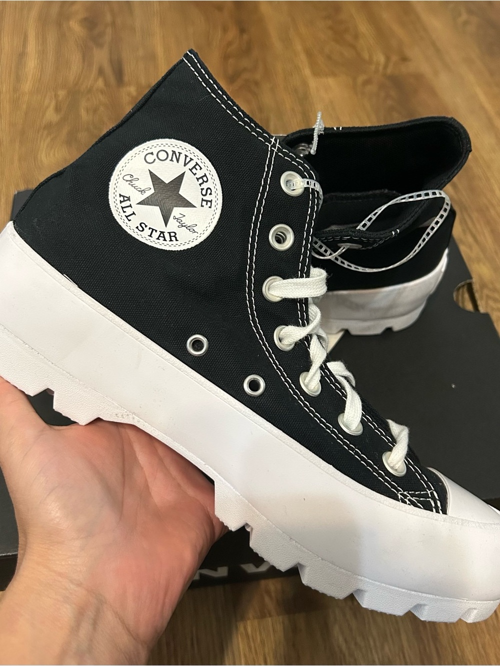 CONVERSE all Star Chuck Taylor hi top black platform lace up shoes sneakers sz 8 - Picture 2 of 9